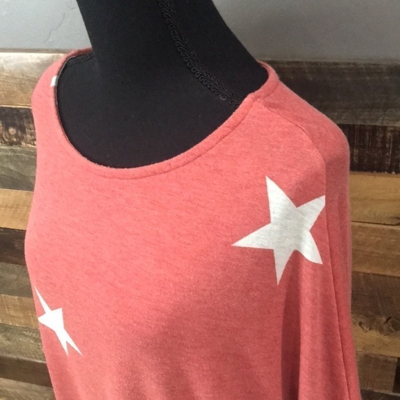 Jupee | Women’s Batwing Top, M, Red & White, Star Pattern - Picture 3 of 8
